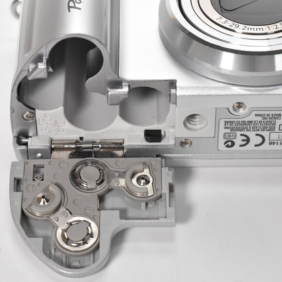 Canon PowerShot A610 Digital Camera 5MP 4x Optical Zoom Video 2GB SD Card - Picture 14 of 16